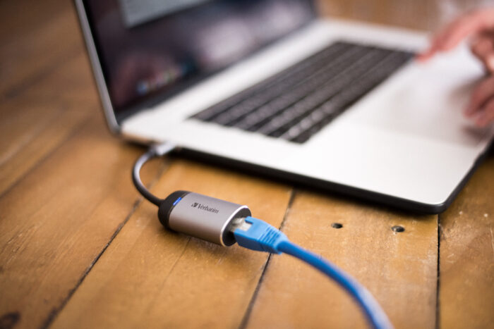 USB-C® to Gigabit Ethernet Adapter | Verbatim - Image 2